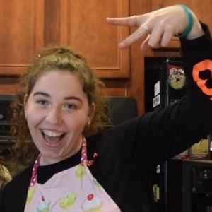 Meet your Posher, Stef